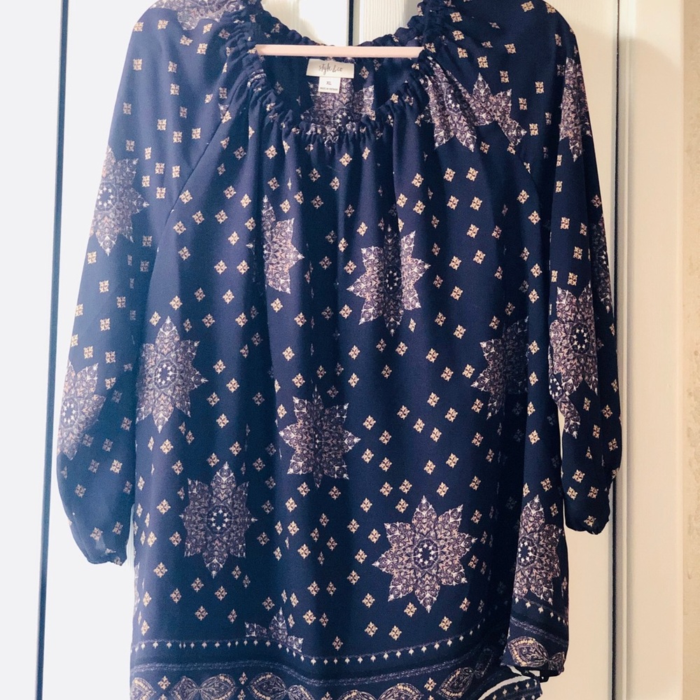 $3/25 Style & Company navy blue ladies blouse